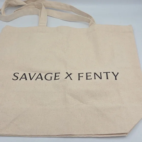 Tote Bags Collection - Picture 8 of 9